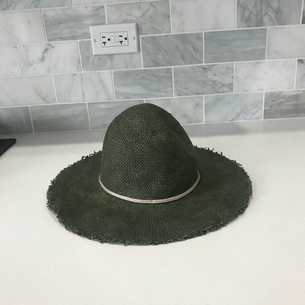 Make + Model Hat - image 1
